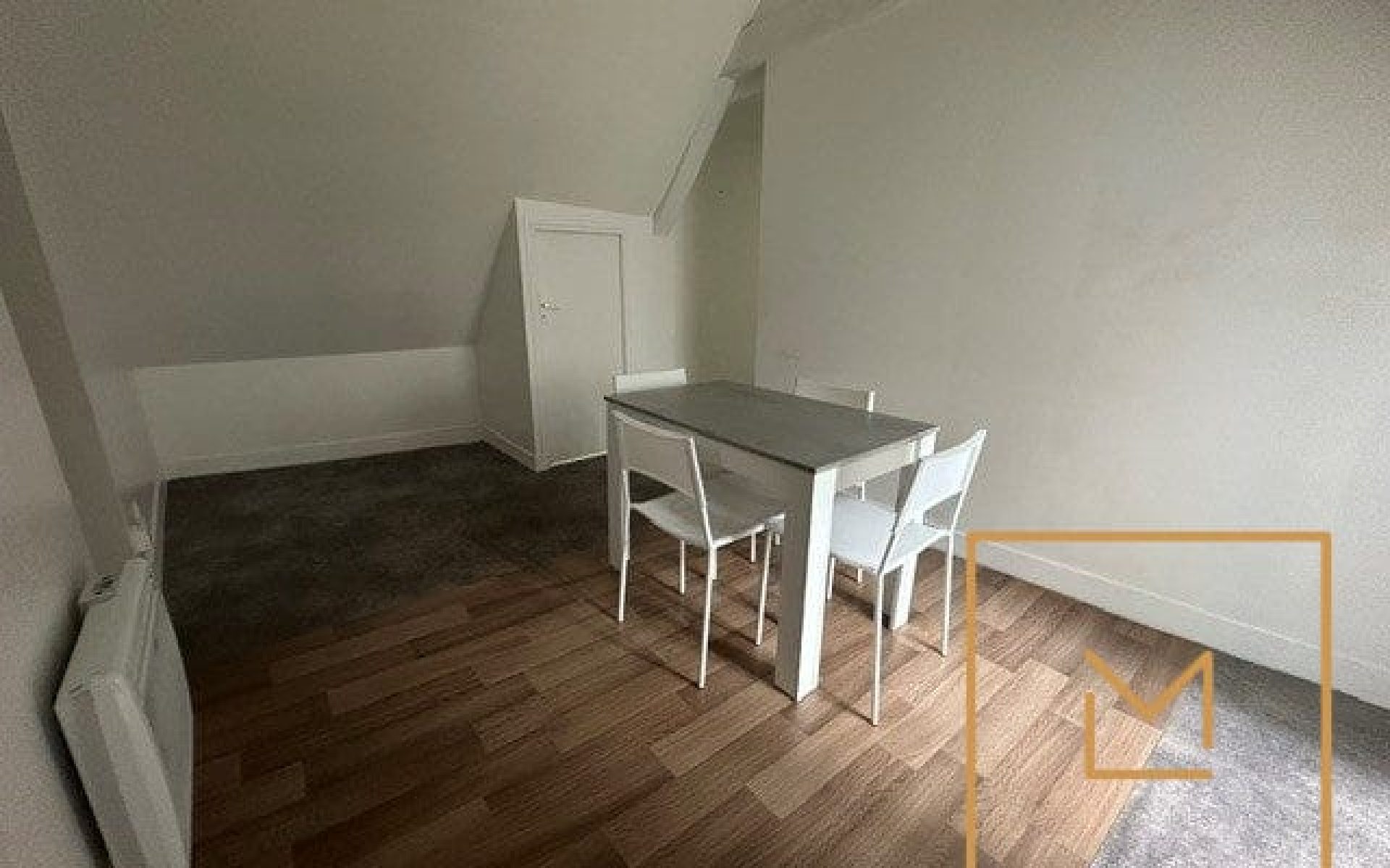 A-LOUER-A-CAEN-CENTRE-UN-APPARTEMENT-DE-TYPE-F3-1