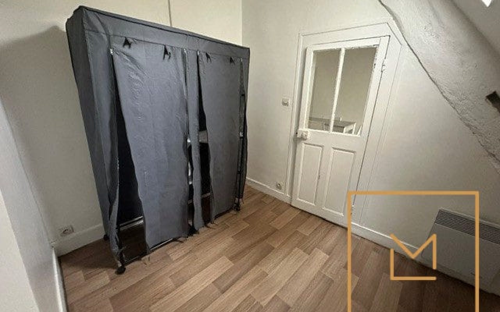 A-LOUER-A-CAEN-CENTRE-UN-APPARTEMENT-DE-TYPE-F3-4