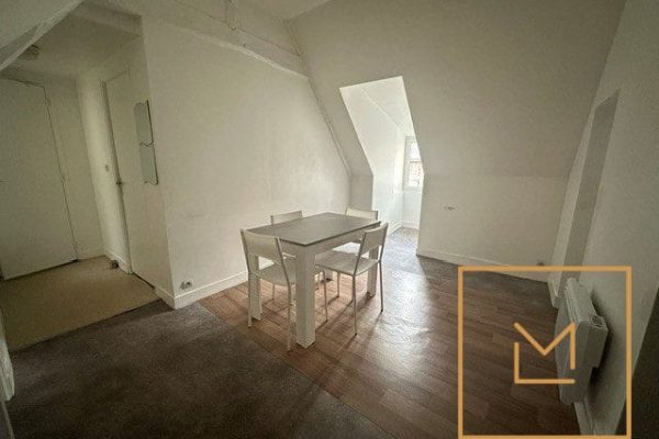 A LOUER A CAEN CENTRE UN APPARTEMENT DE TYPE F3