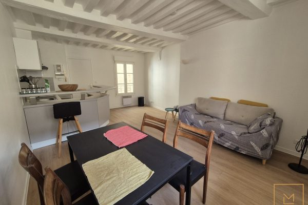 A LOUER A CAEN PROCHE ST SAUVEUR F2 MEUBLE