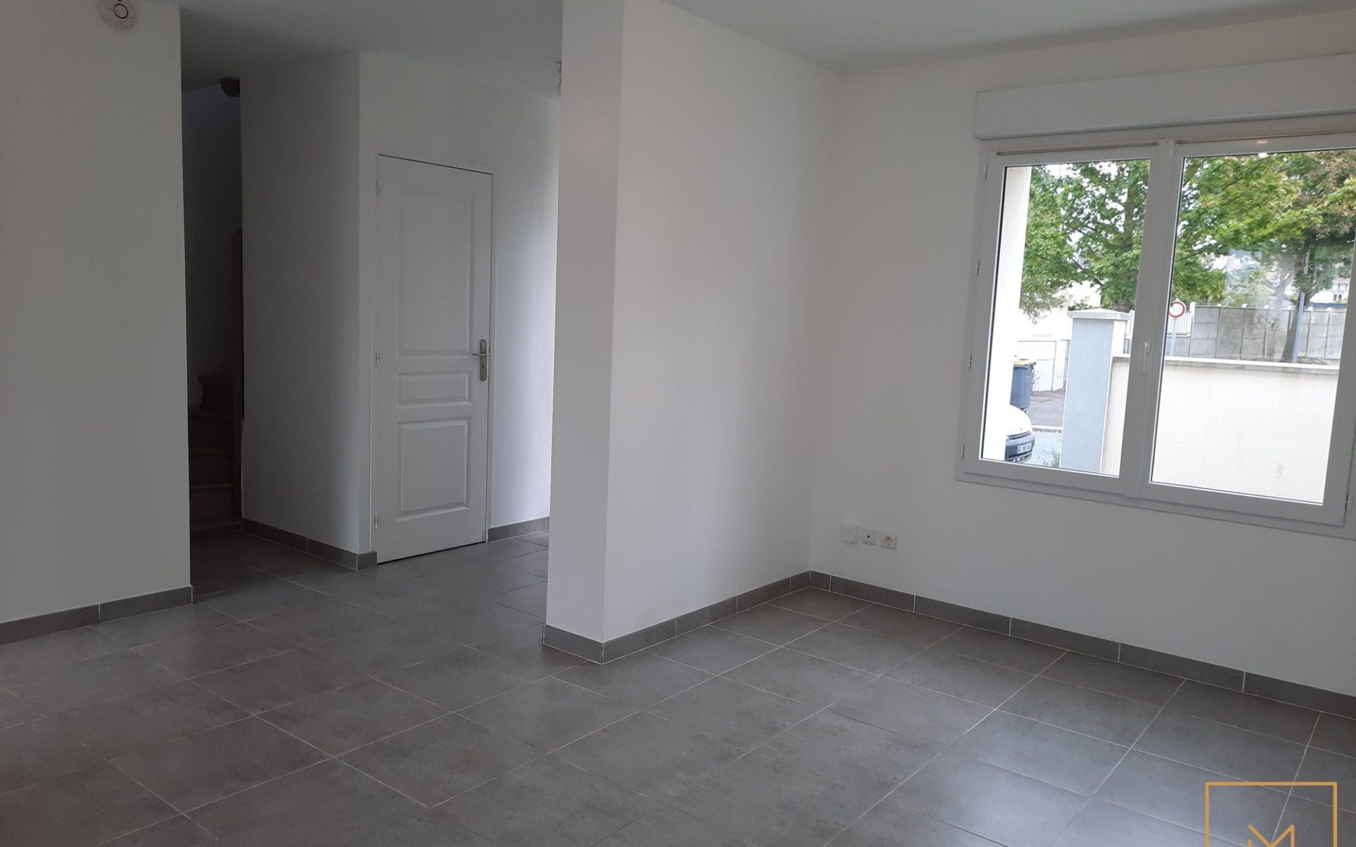 A-LOUER-A-CAEN-UNE-MAISON-2-CHAMBRES-JARDIN-3