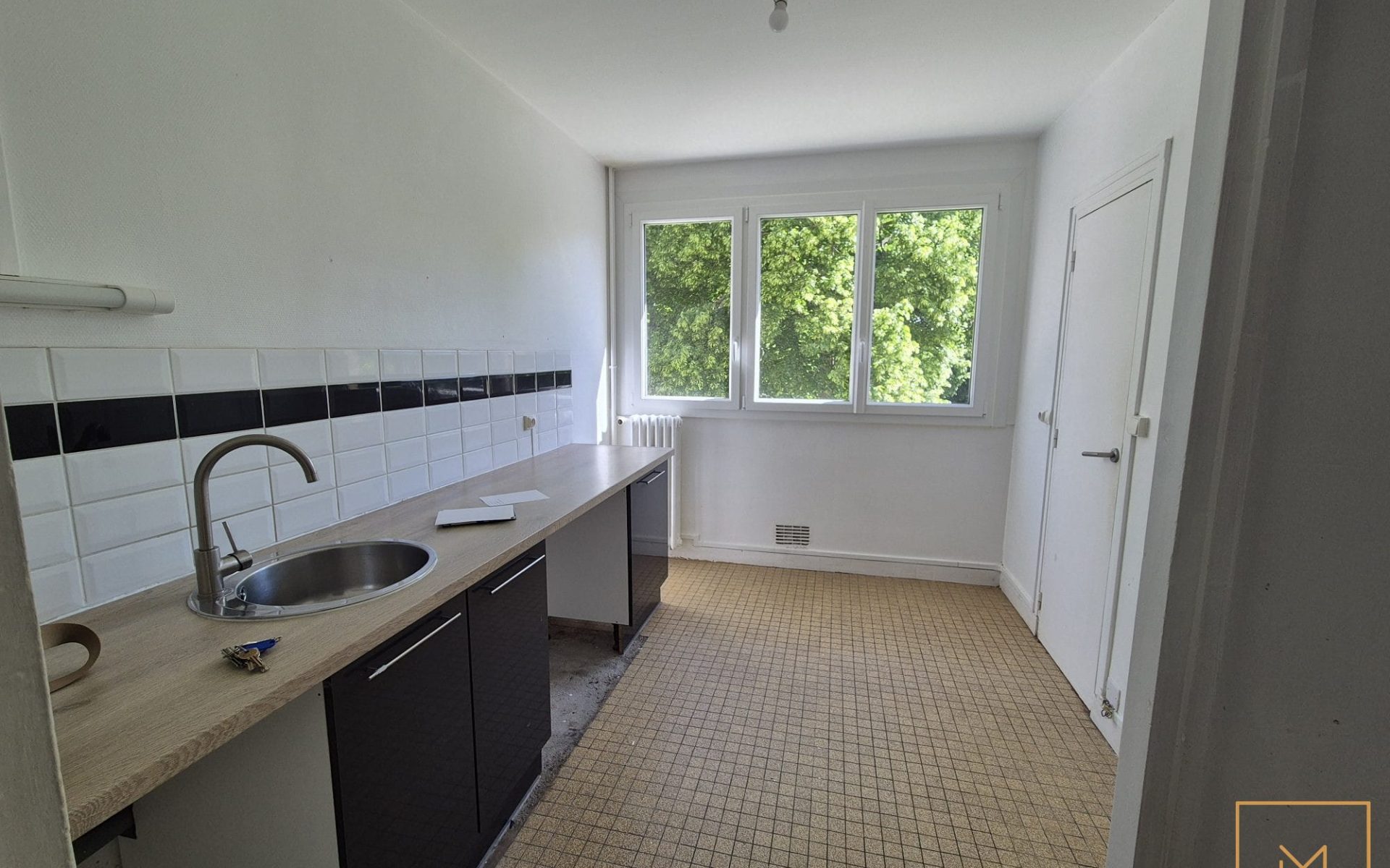A-LOUER-A-HEROUVILLE-SAINT-CLAIR-APPARTEMENT-BEAU-T4-2