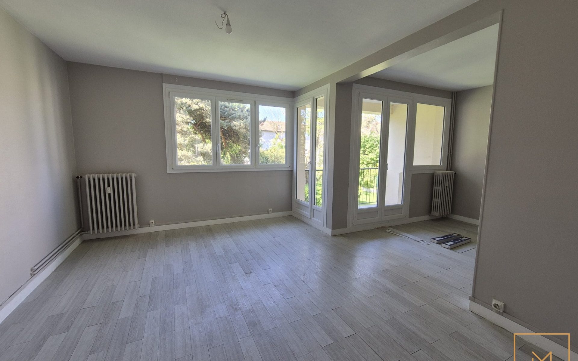 A LOUER A HEROUVILLE SAINT CLAIR APPARTEMENT BEAU T4
