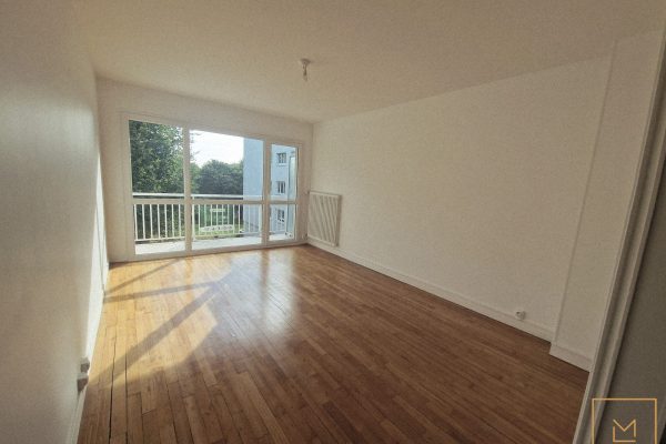 A LOUER A HEROUVILLE SAINT CLAIR UN APPARTEMENT 3 CHAMBRES