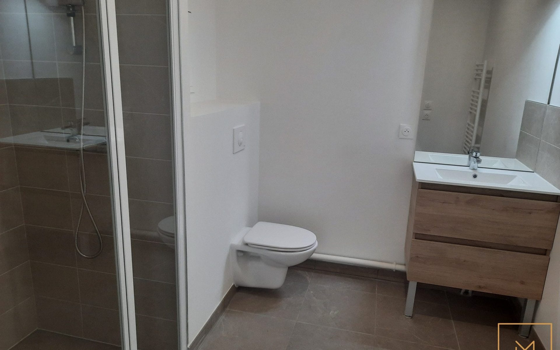 A-LOUER-A-TOUQUES-APPARTEMENT-NEUF-F2-BALCON-5