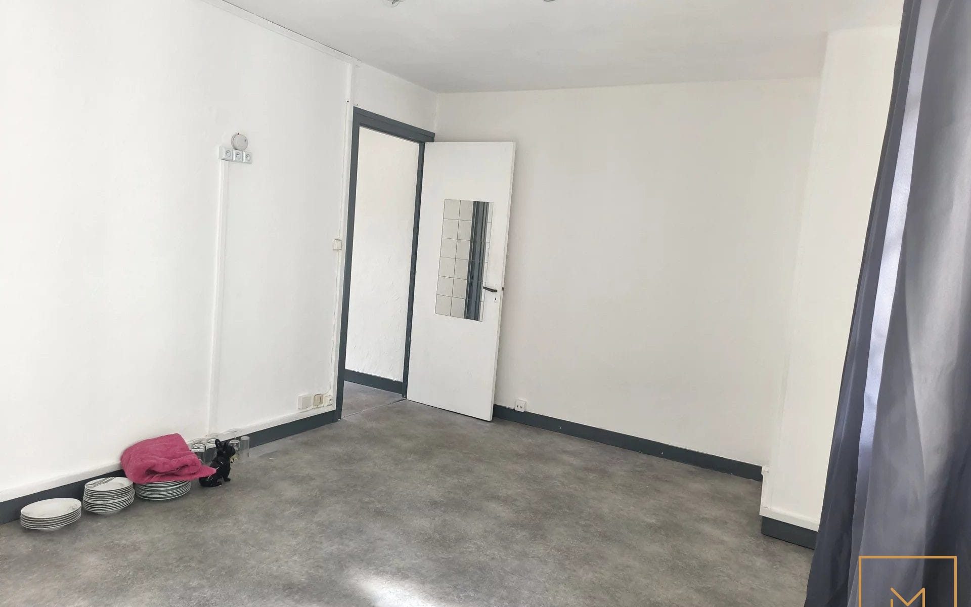 A-LOUER-APPARTEMENT-F1-CENTRE-VILLE-VAUGUEUX-1