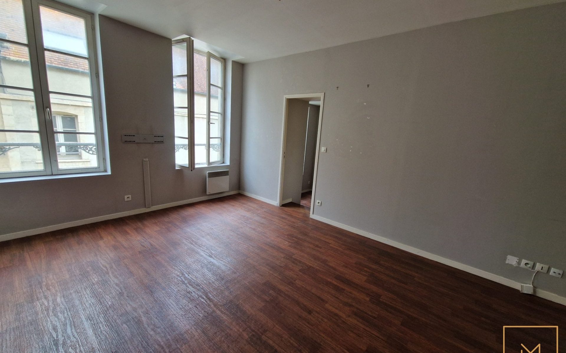 A-LOUER-APPARTEMENT-T2-EN-PLEIN-CENTRE-VILLE-DE-CAEN-2