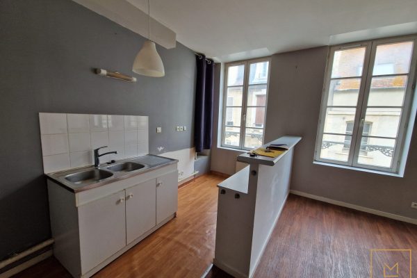 A LOUER APPARTEMENT T2 EN PLEIN CENTRE VILLE DE CAEN