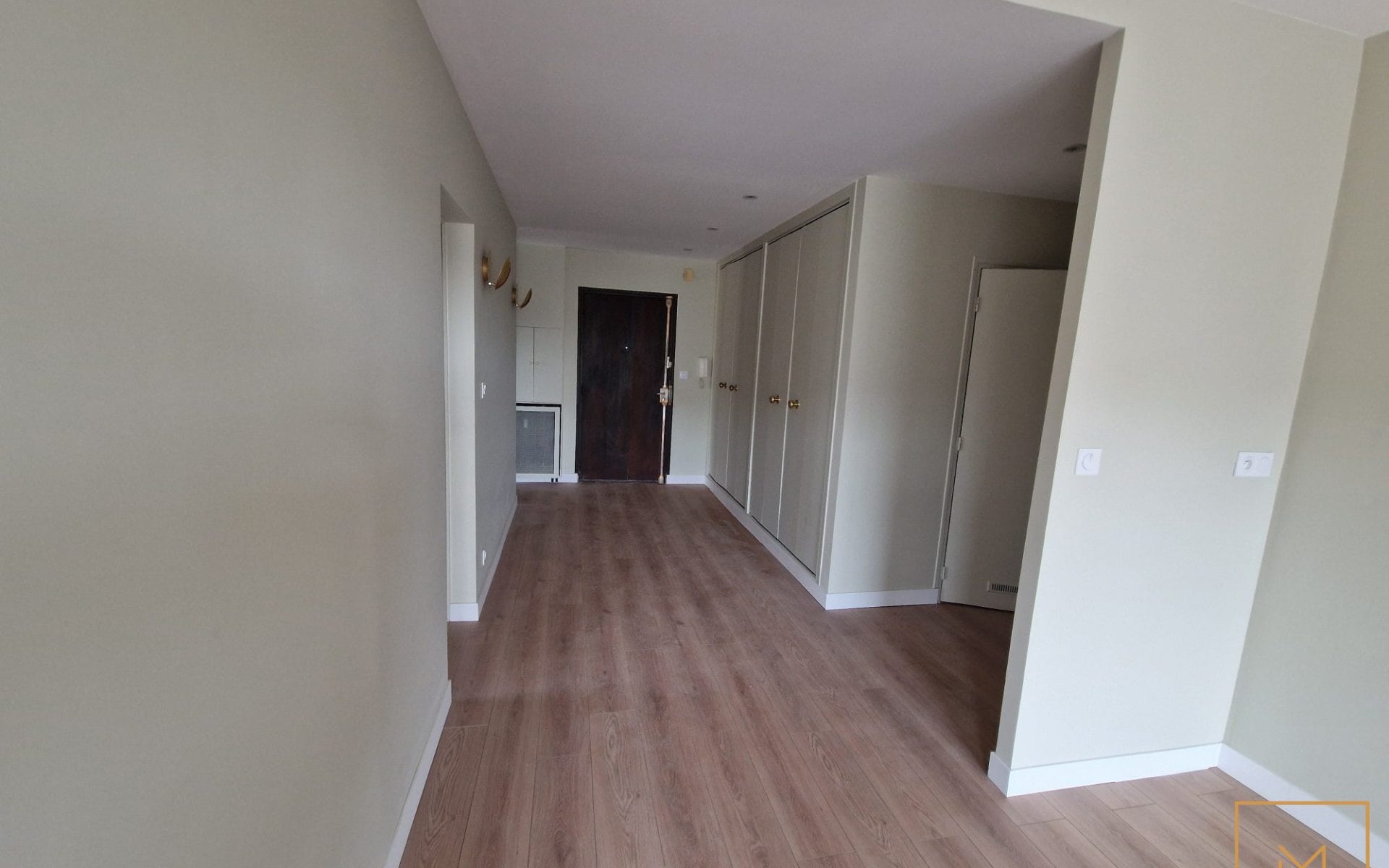 A-LOUER-CAEN-PLACE-COURTONNE-APPARTEMENT-2-CHAMBRES-4