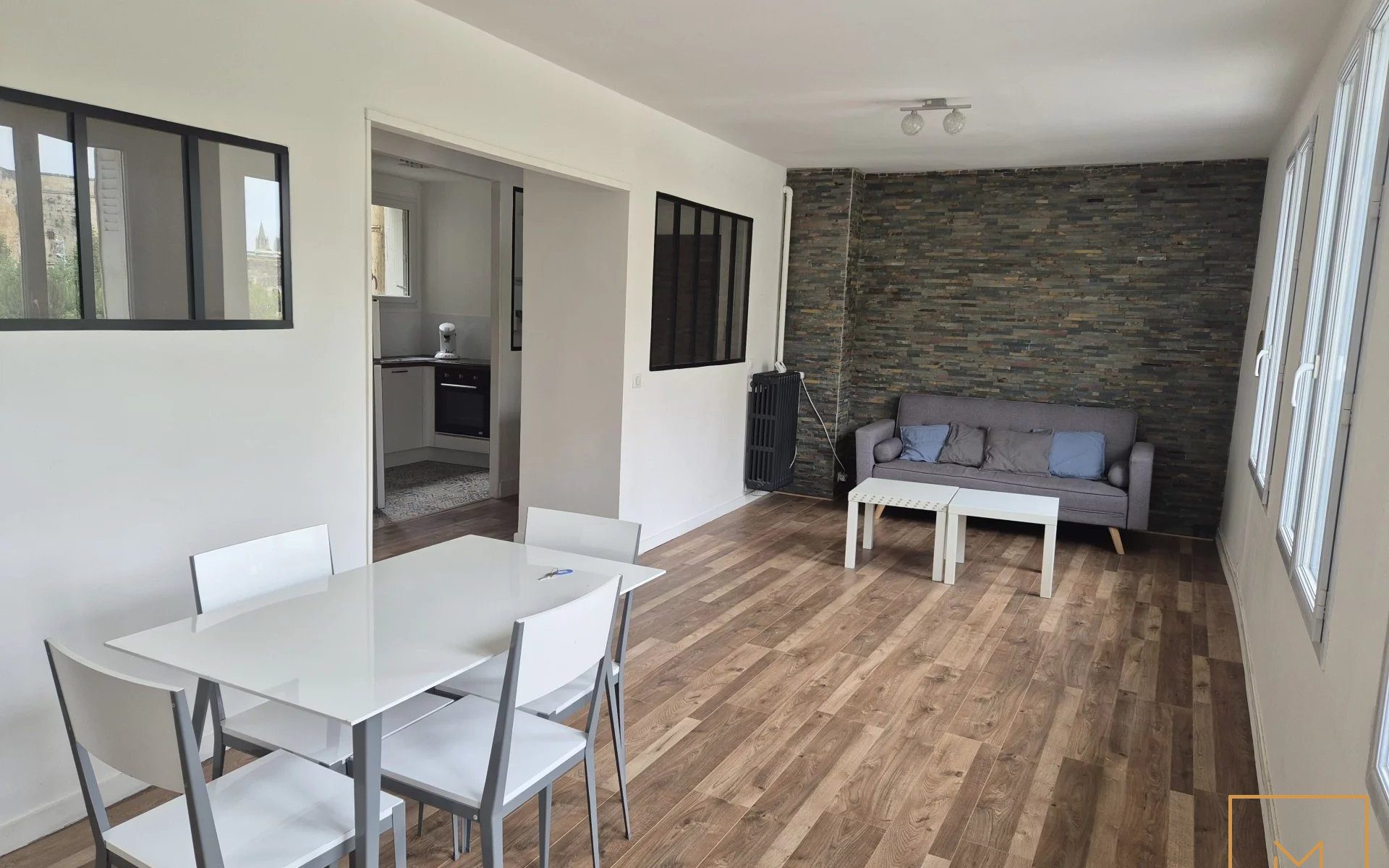 APPT-23-PP-CAEN-FACE-CHATEAU-1