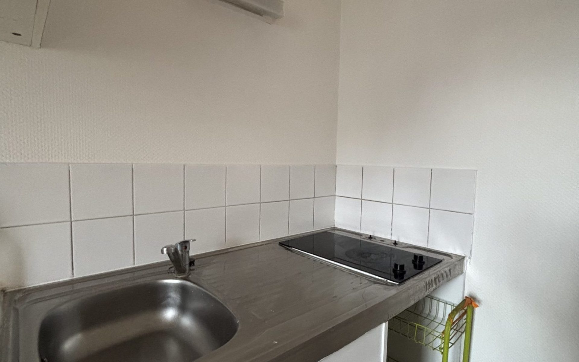 Appartement-T2-renove-de-30m2-meuble-2