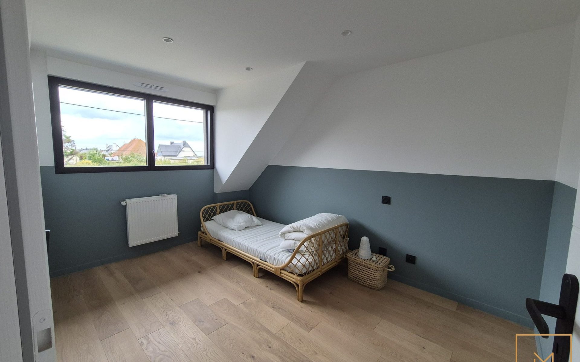 BELLE-MAISON-RENOVEE-MEUBLEE-5PP-FACE-MER-6