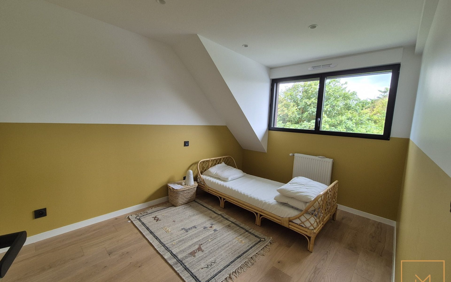 BELLE-MAISON-RENOVEE-MEUBLEE-5PP-FACE-MER-7