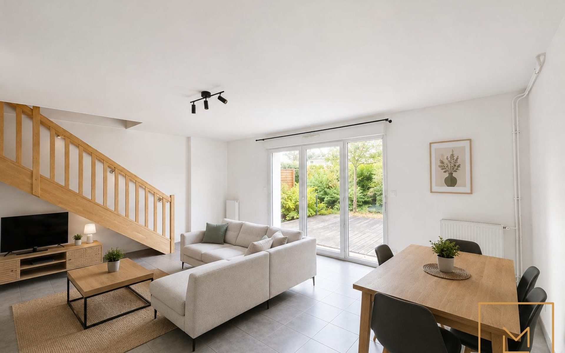 CORMELLES-LE-ROYAL-Maison-Recente-1