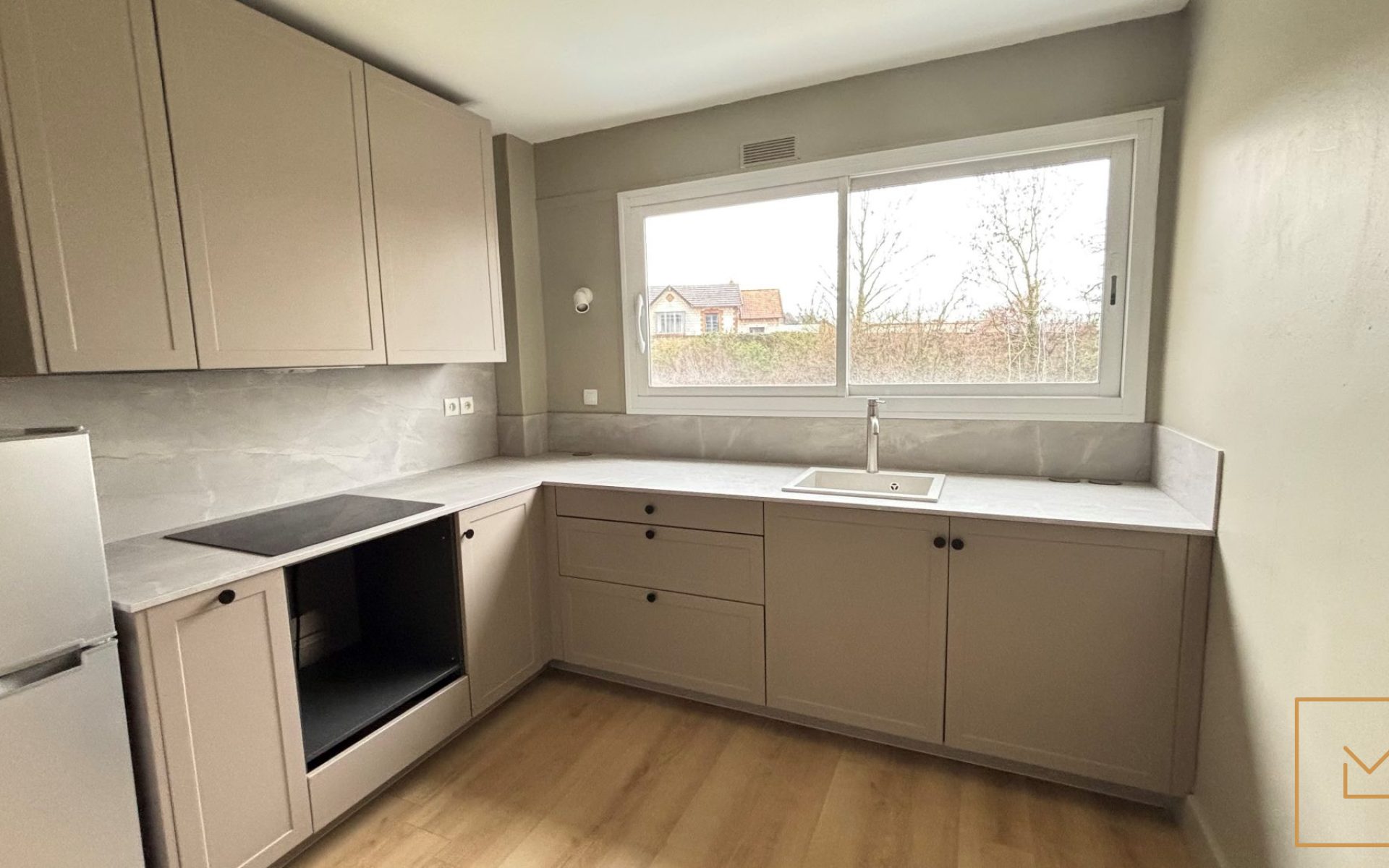 Caen-rive-droite-appartement-f2-entierement-renover-2