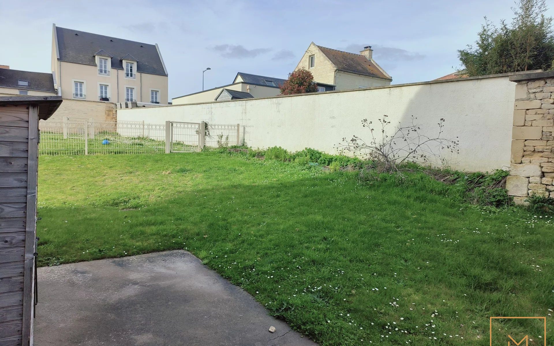 MAGNIFIQUE-T2-REZ-DE-JARDIN-BRETTEVILLE-SUR-ODON-6
