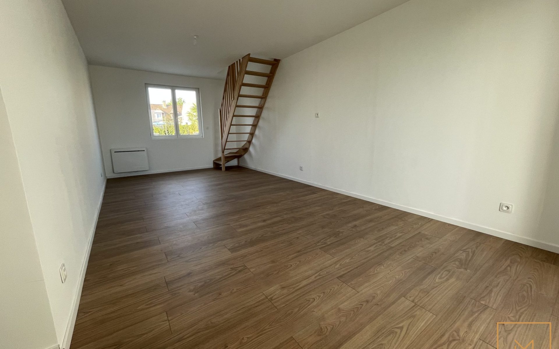 MAISON-4PP-SECTEUR-MOULT-3