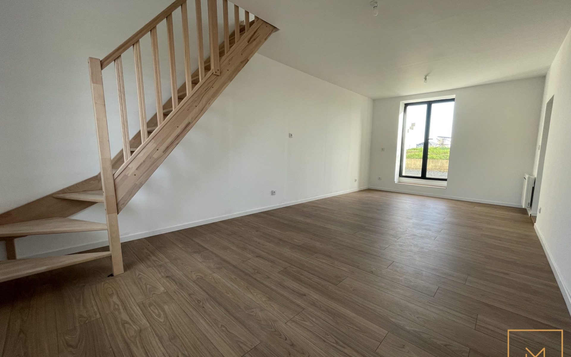 MAISON-4PP-SECTEUR-MOULT-5