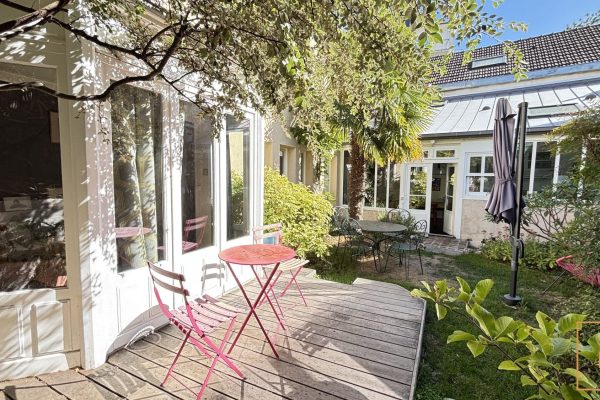 MAISON 8/9PP - CAEN QUARTIER VAUGUEUX