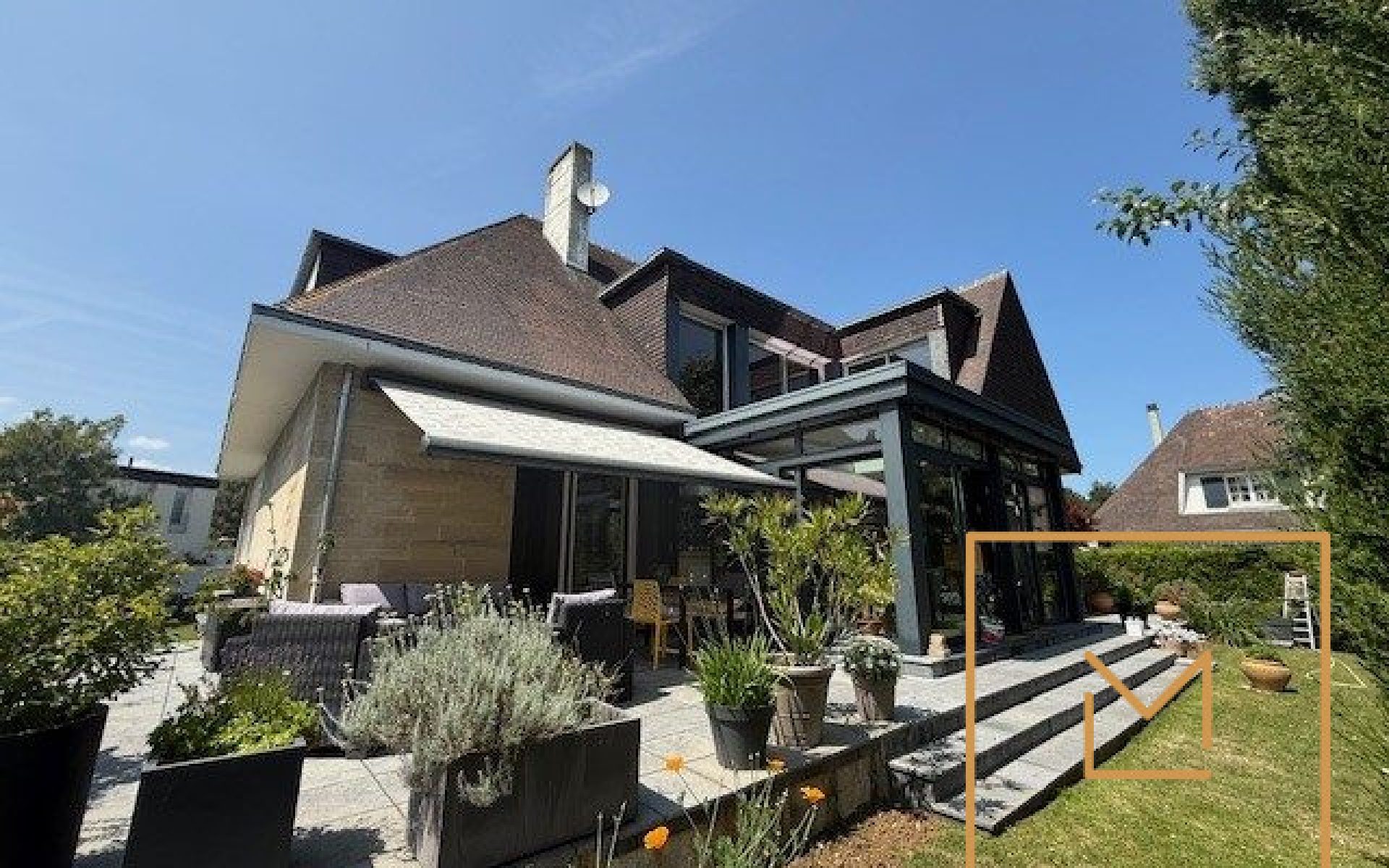 MAISON 8PP