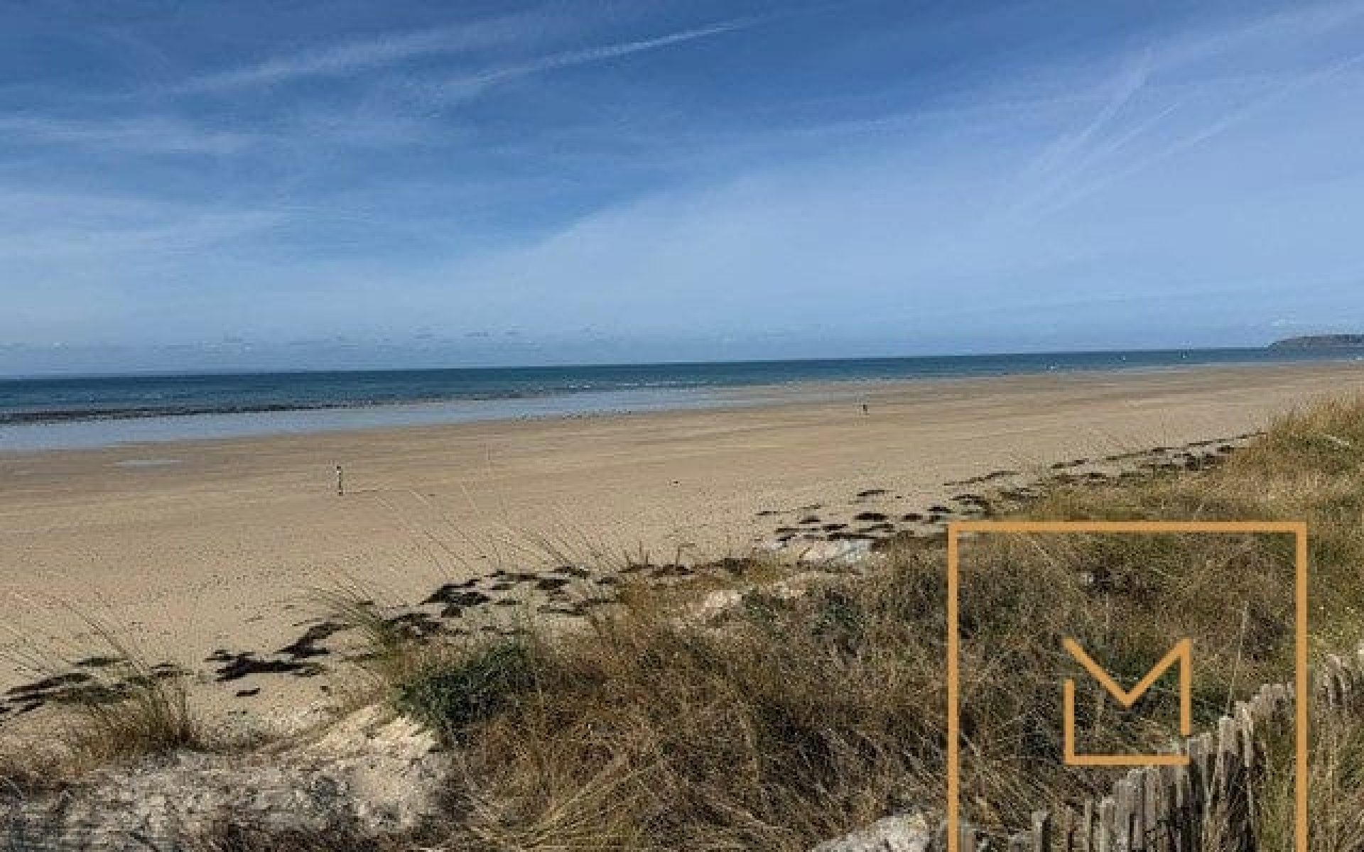 PORT-BAIL-400M-DE-LA-MER-2
