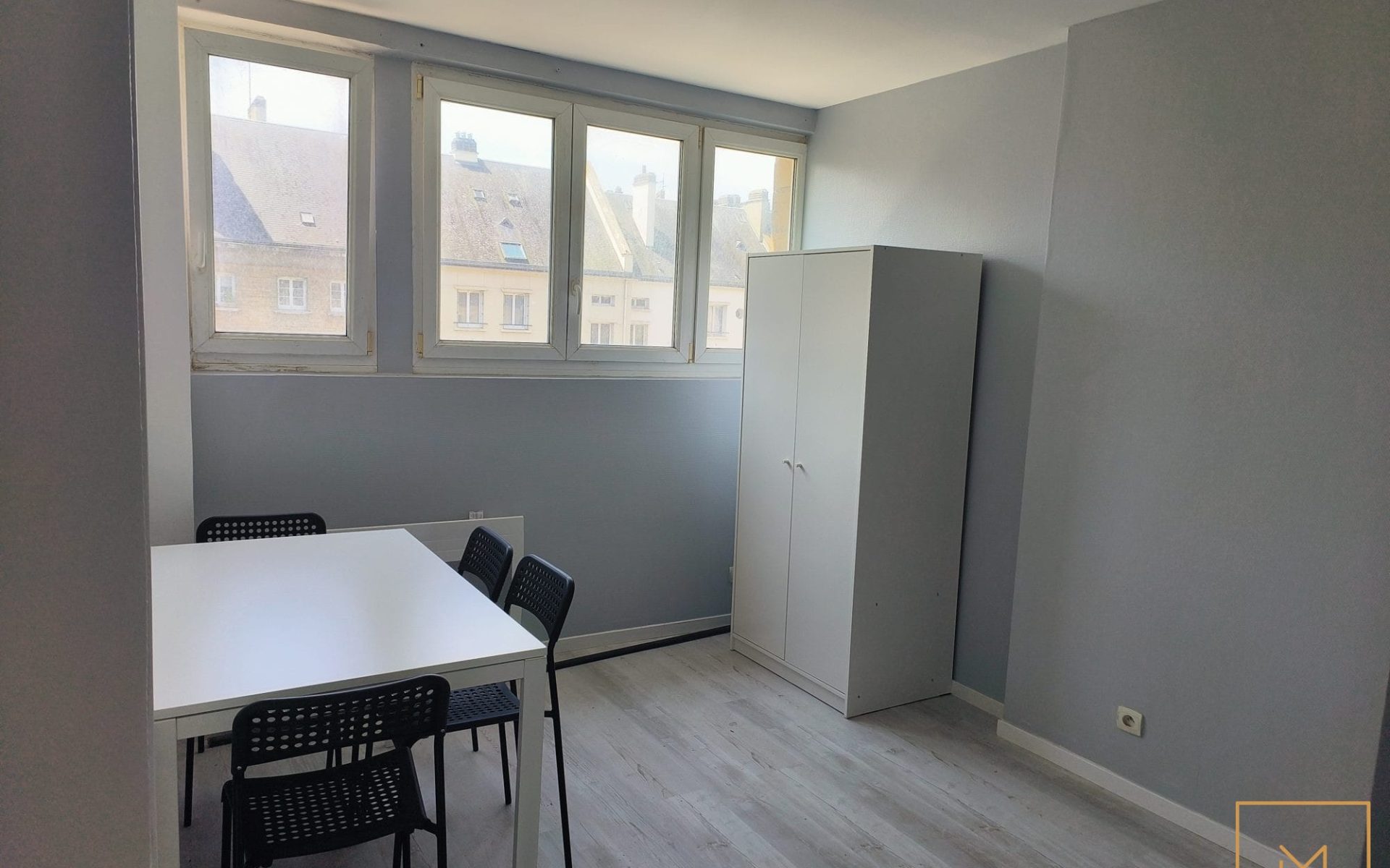 STUDIO MEUBLE - CAEN - FACE PORT