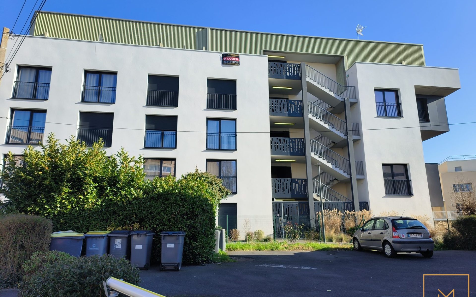 STUDIO-MEUBLE-FACE-A-LA-FAC-8